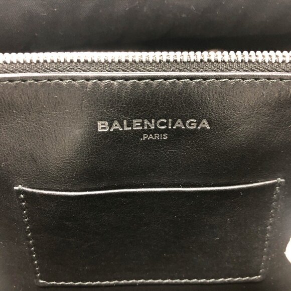 BALENCIAGA White Leather Bag - Picture 11 of 15